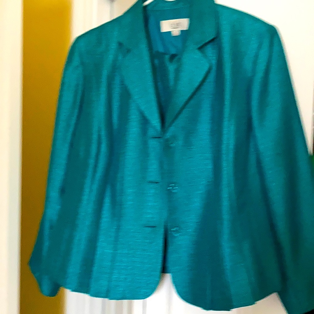Smart Le Suit worn once